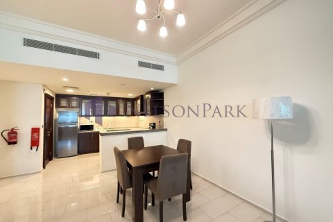 Apartment de 1 dormitorio en Doha, Qatar No. 57704 3
