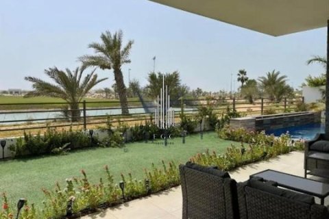 4 bedrooms Villa on the Yas Acres, UAE No. 39118 4