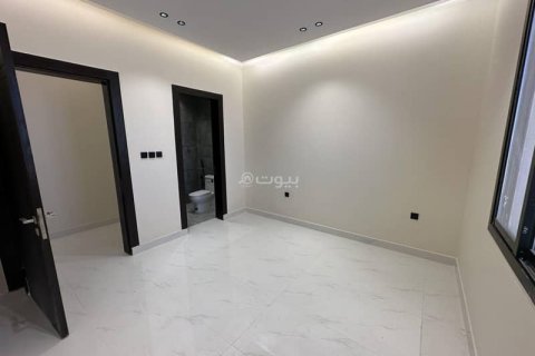 4 bedrooms Apartment in Riyadh, Saudi Arabia No. 60401 5