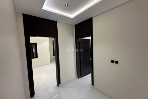 4 bedrooms Apartment in Riyadh, Saudi Arabia No. 60401 11