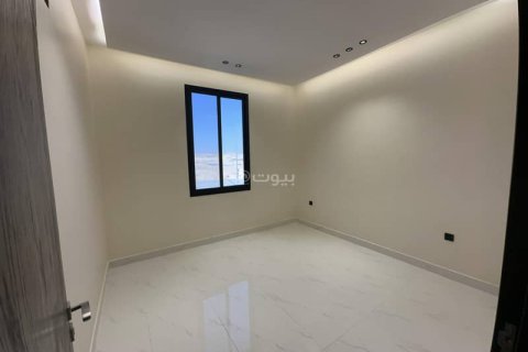 4 bedrooms Apartment in Riyadh, Saudi Arabia No. 60401 3
