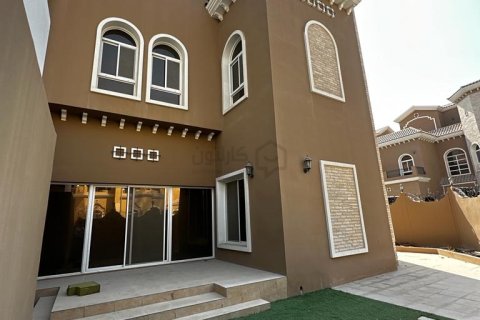 Вилла с 4 спальнями в Северная, Бахрейн №99388