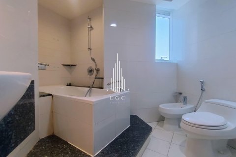 3 غرف نوم شقة في Hamdan Street, الإمارات العربية المتحدة رقم 70757 20