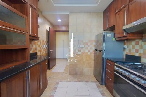 3 غرف نوم شقة في Hamdan Street, الإمارات العربية المتحدة رقم 70757 4