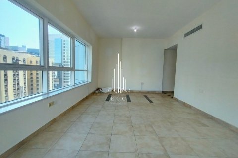3 غرف نوم شقة في Hamdan Street, الإمارات العربية المتحدة رقم 70757 9