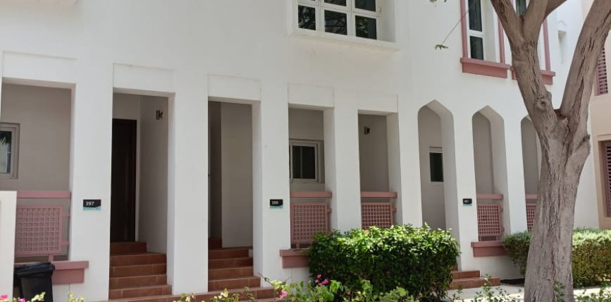 3 bedrooms Villa in Muscat, Oman No. 54473