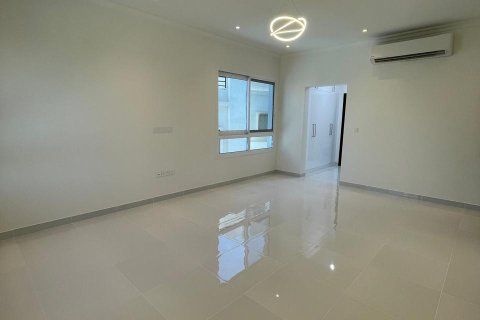 Villa Jumelée de 5 chambres à Muscat, Oman No. 67562 6