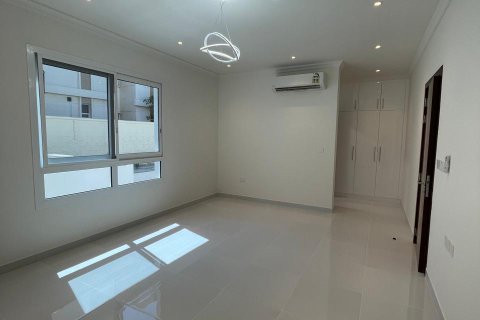 Villa Jumelée de 5 chambres à Muscat, Oman No. 67562 8
