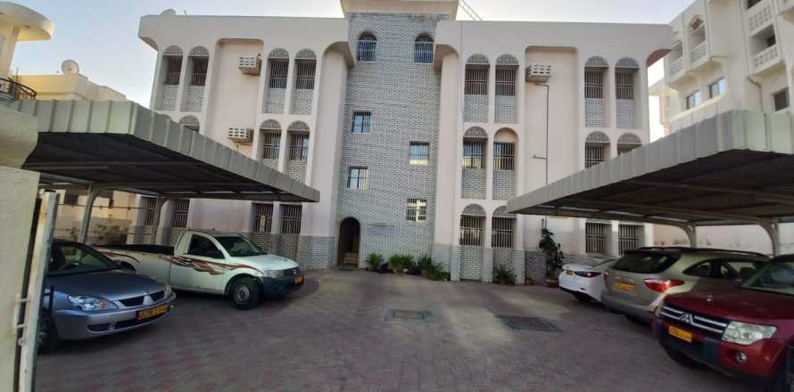 Квартира с 3 спальнями в Al Qurm, Оман №54610