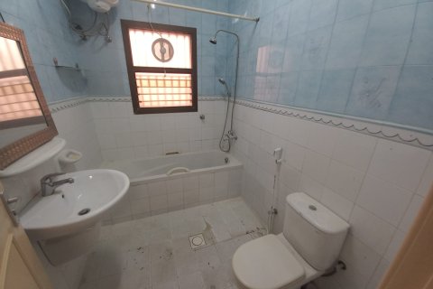 Квартира с 3 спальнями в Al Qurm, Оман №54610 5