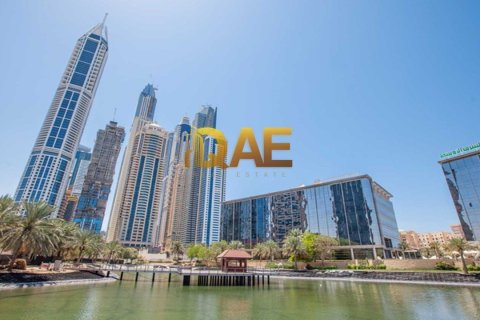 8944m² Building in Dubai Media City, UAE No. 4577