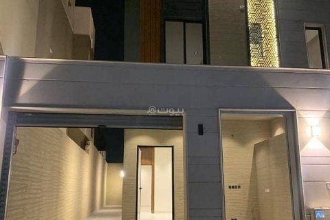 4 bedrooms Apartment in Riyadh, Saudi Arabia No. 60515