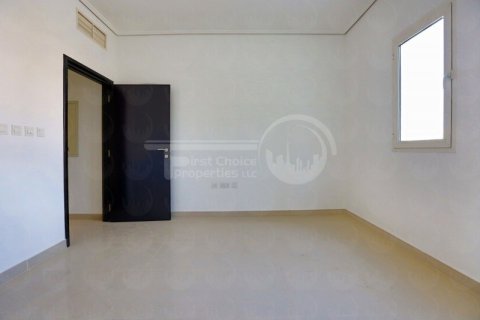 5 bedrooms Villa in Al Reef, UAE No. 12778 8