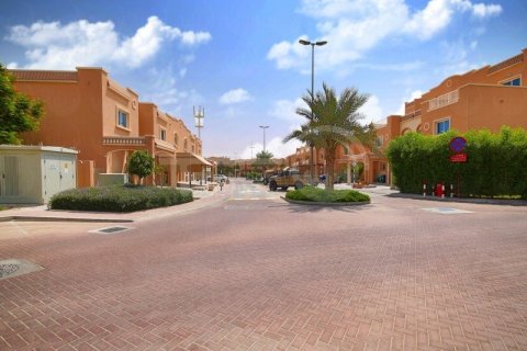5 bedrooms Villa in Al Reef, UAE No. 12778 17