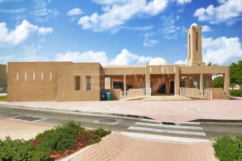 5 bedrooms Villa in Al Reef, UAE No. 12778 18