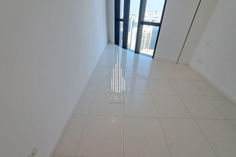 Appartement de 4 chambres à Corniche Road, UAE No. 37647 10