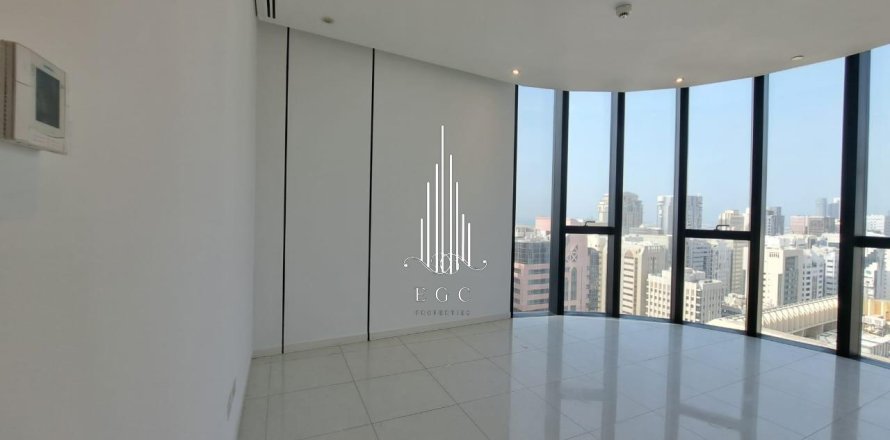 Appartement de 4 chambres à Corniche Road, UAE No. 37647