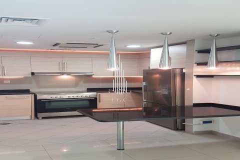 2 bedrooms Apartment in Al Reem Island, UAE No. 37648 12