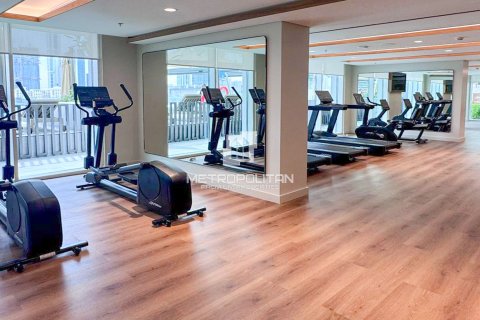 Apartment de 3 dormitorios en EMAAR Beachfront, UAE No. 39940 19