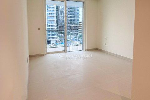 Apartment de 3 dormitorios en EMAAR Beachfront, UAE No. 39940 16