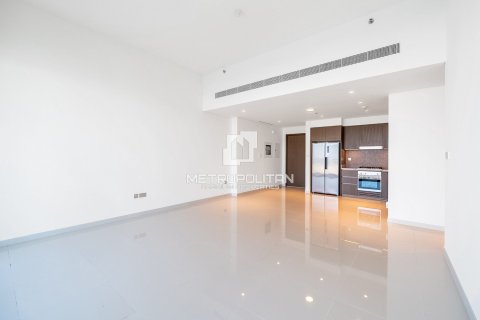 Appartement de 2 chambres à EMAAR Beachfront, UAE No. 77793 24