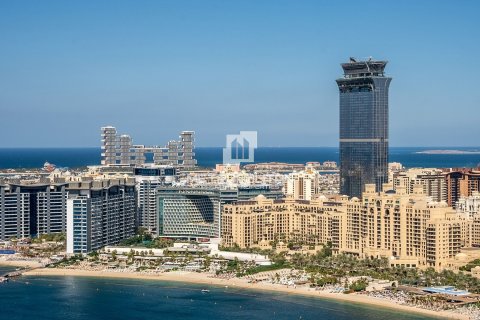 Appartement de 2 chambres à EMAAR Beachfront, UAE No. 77793 17