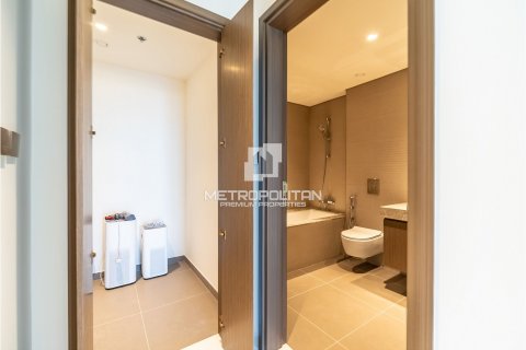 Appartement de 2 chambres à EMAAR Beachfront, UAE No. 77793 20