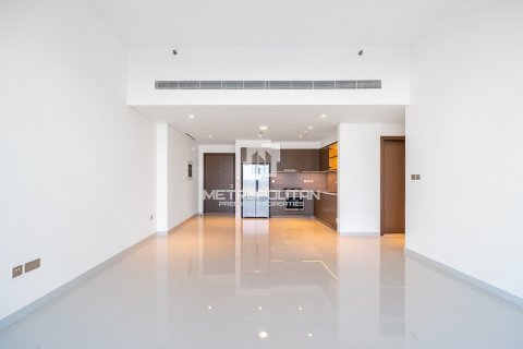 Appartement de 2 chambres à EMAAR Beachfront, UAE No. 77793 25