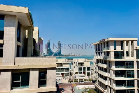 4 bedrooms Apartment in Doha, Qatar No. 57097