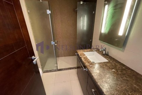 2 bedrooms Apartment in Doha, Qatar No. 57102 10