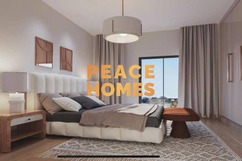 Apartment de 2 dormitorios en Majan, UAE No. 8125 11