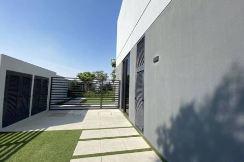 Townhouse de 4 dormitorios en Masaar 1 Azalea Tilal City, UAE No. 8130 23