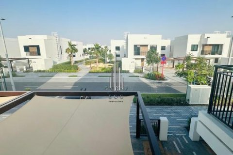 3 bedrooms Townhouse on the Yas Island, UAE No. 35506 3