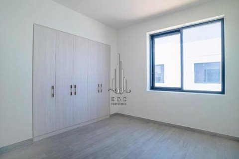 3 bedrooms Townhouse on the Yas Island, UAE No. 35506 9