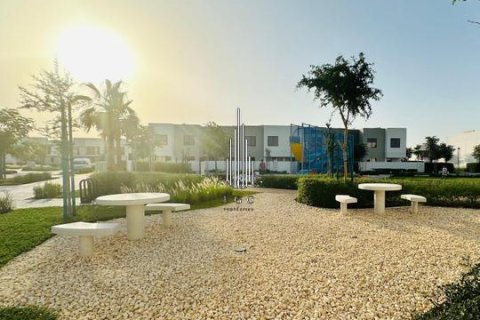 3 bedrooms Townhouse on the Yas Island, UAE No. 35506
