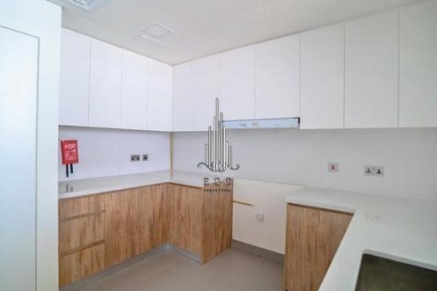 3 bedrooms Townhouse on the Yas Island, UAE No. 35506 6
