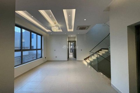 6 bedrooms Villa in Khobar, Saudi Arabia No. 60197 21