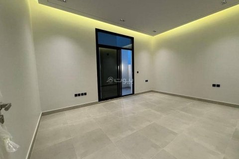 4 bedrooms Apartment in Riyadh, Saudi Arabia No. 60199 6