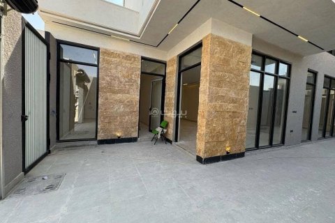 Villa de 6 dormitorios en Riyadh, Saudi Arabia No. 60194 6