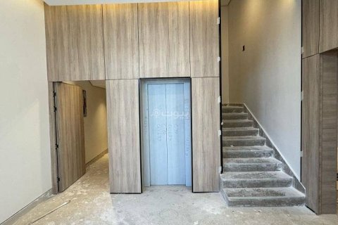 Villa de 6 dormitorios en Riyadh, Saudi Arabia No. 60194 22