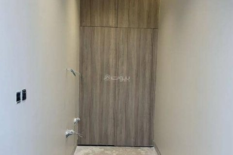 Villa de 6 dormitorios en Riyadh, Saudi Arabia No. 60194 17