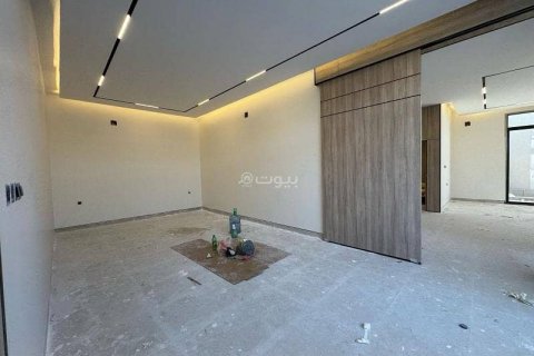 Villa de 6 dormitorios en Riyadh, Saudi Arabia No. 60194 18
