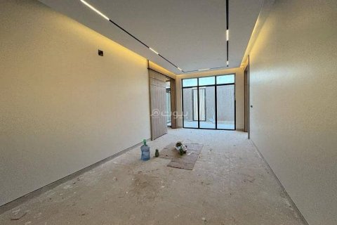 Villa de 6 dormitorios en Riyadh, Saudi Arabia No. 60194 19
