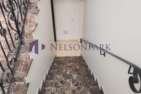Villa de 6 dormitorios en Doha, Qatar No. 60994 18
