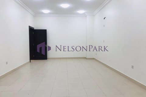 Villa de 6 dormitorios en Doha, Qatar No. 60994 19