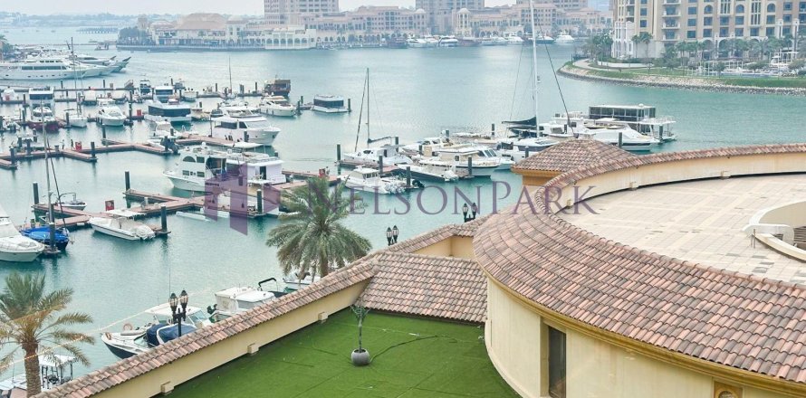 Townhouse de 2 dormitorios en Doha, Qatar No. 61011