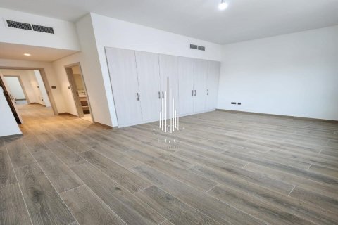 Villa de 4 chambres à Yas Island, UAE No. 41717 3
