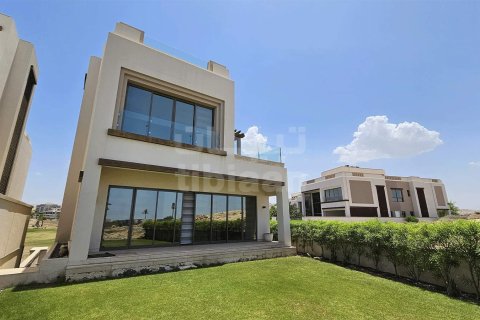 7 bedrooms Villa in Muscat, Oman No. 53279