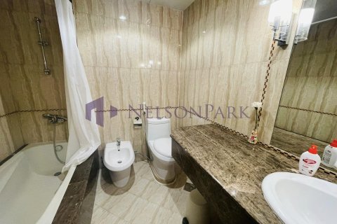 Apartment de 2 dormitorios en Doha, Qatar No. 57256 5