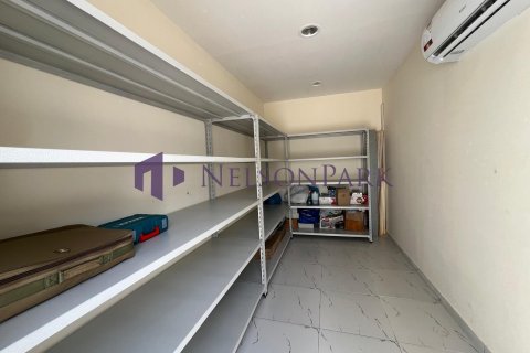 7 bedrooms Villa in Doha, Qatar No. 58100 30